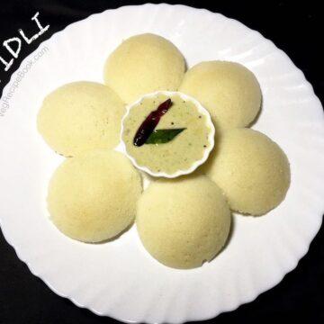 Rava Idli Recipe | Sooji Idli Recipe | Semolina Idli Recipe | How to make soft and spongy idli