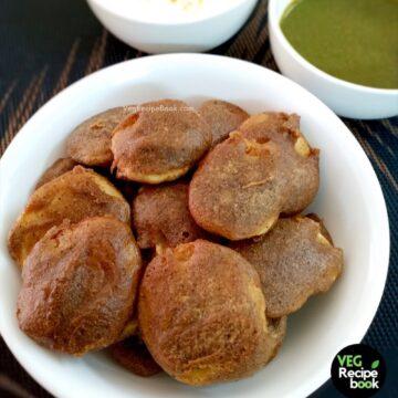 kuttu ke pakore | how to make kuttu ke pakode | kuttu atta recipes | falahari pakode recipe